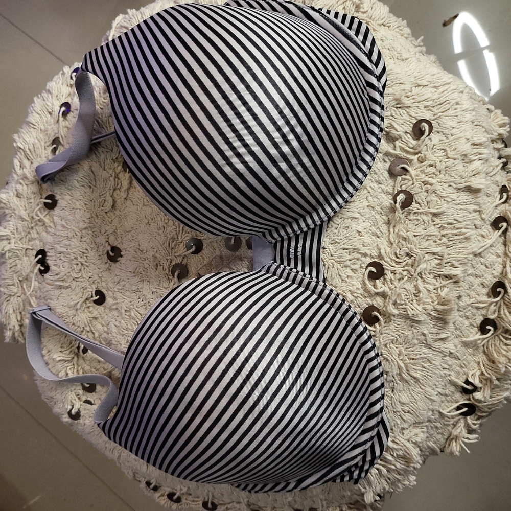 Victoria's Secret - padded perfect coverage